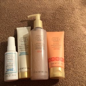 Satin Hands- MaryKay. Brand New